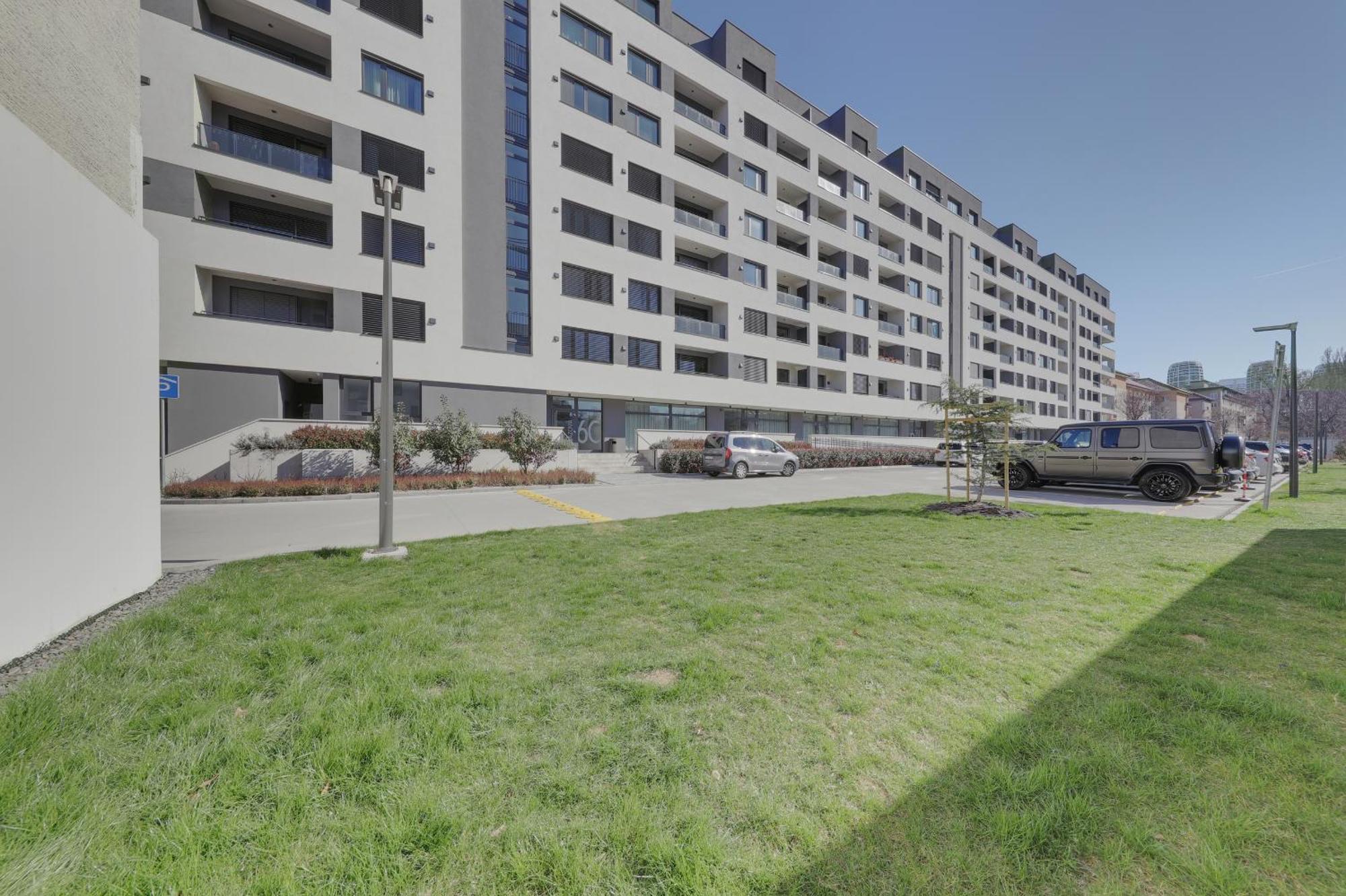 Bazova Apartment With Free Parking Братислава Экстерьер фото