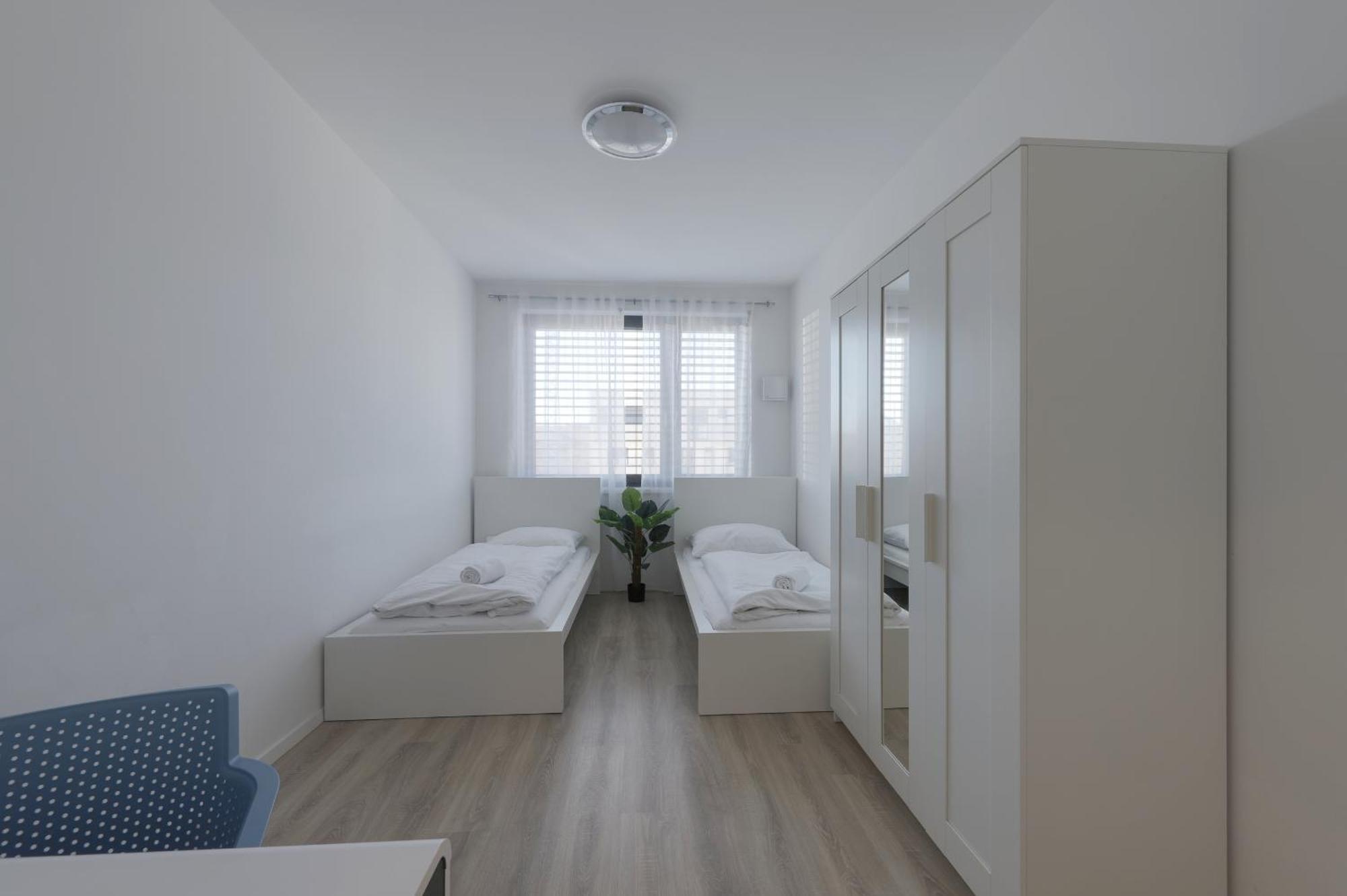 Bazova Apartment With Free Parking Братислава Экстерьер фото