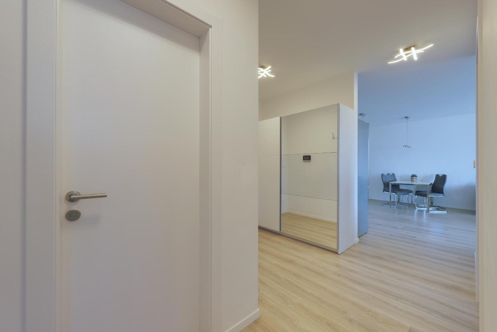 Bazova Apartment With Free Parking Братислава Экстерьер фото