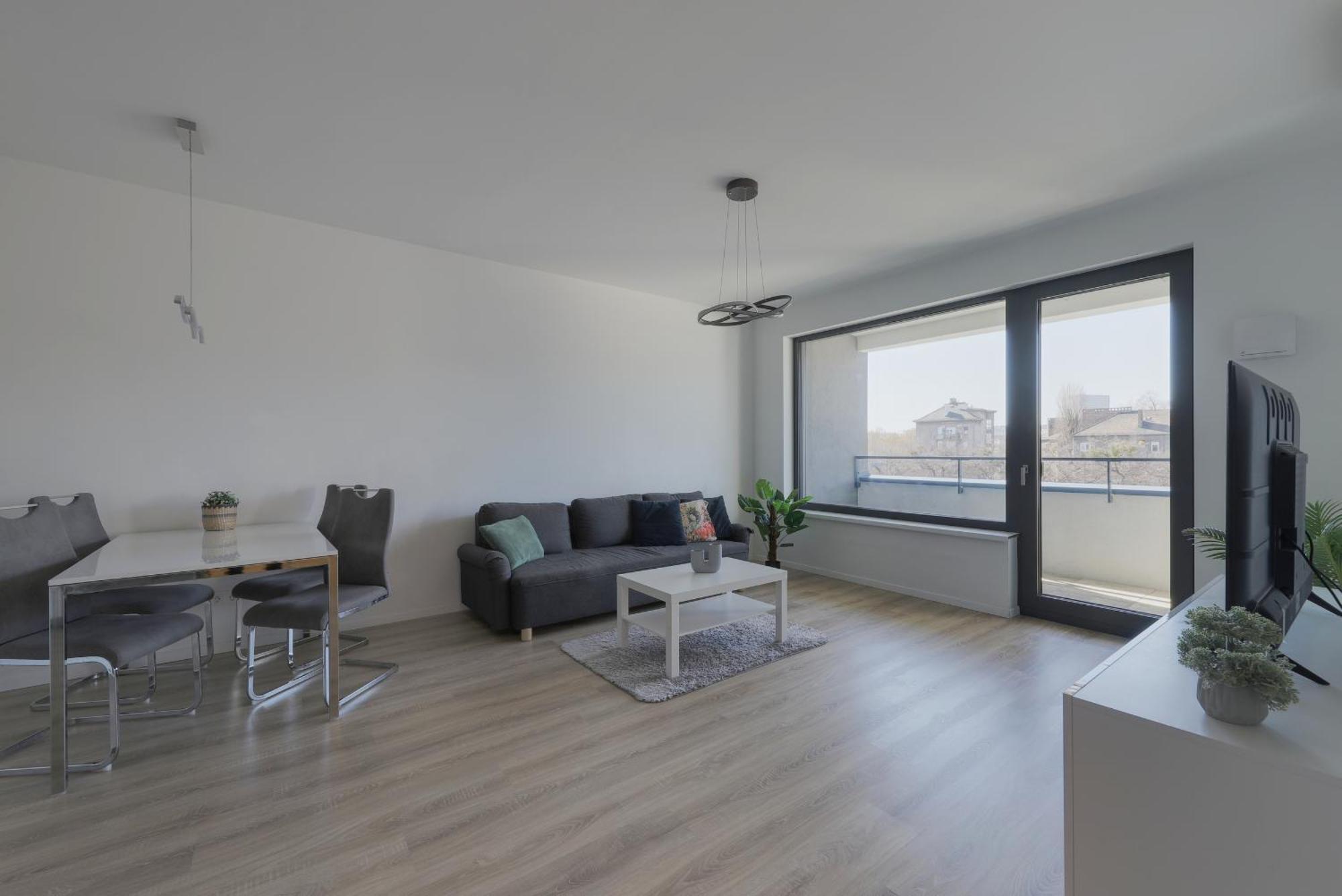 Bazova Apartment With Free Parking Братислава Экстерьер фото
